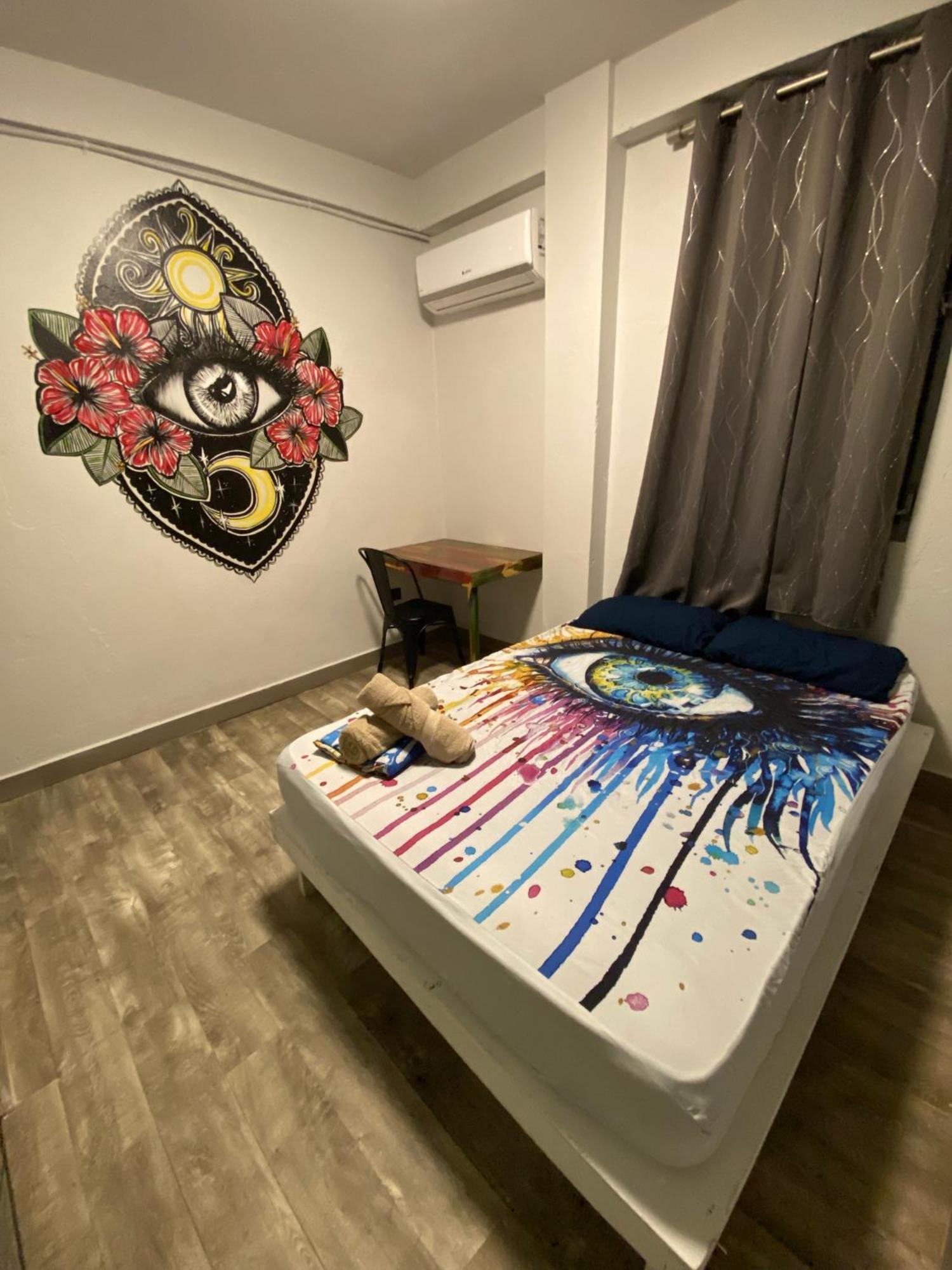 1802 At San Juan Hostel Εξωτερικό φωτογραφία